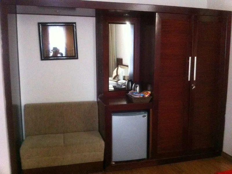 Long Anh Hotel Da Nang Vietnam