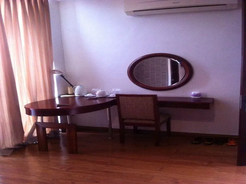 Long Anh Hotel Da Nang 2*,  Vietnam